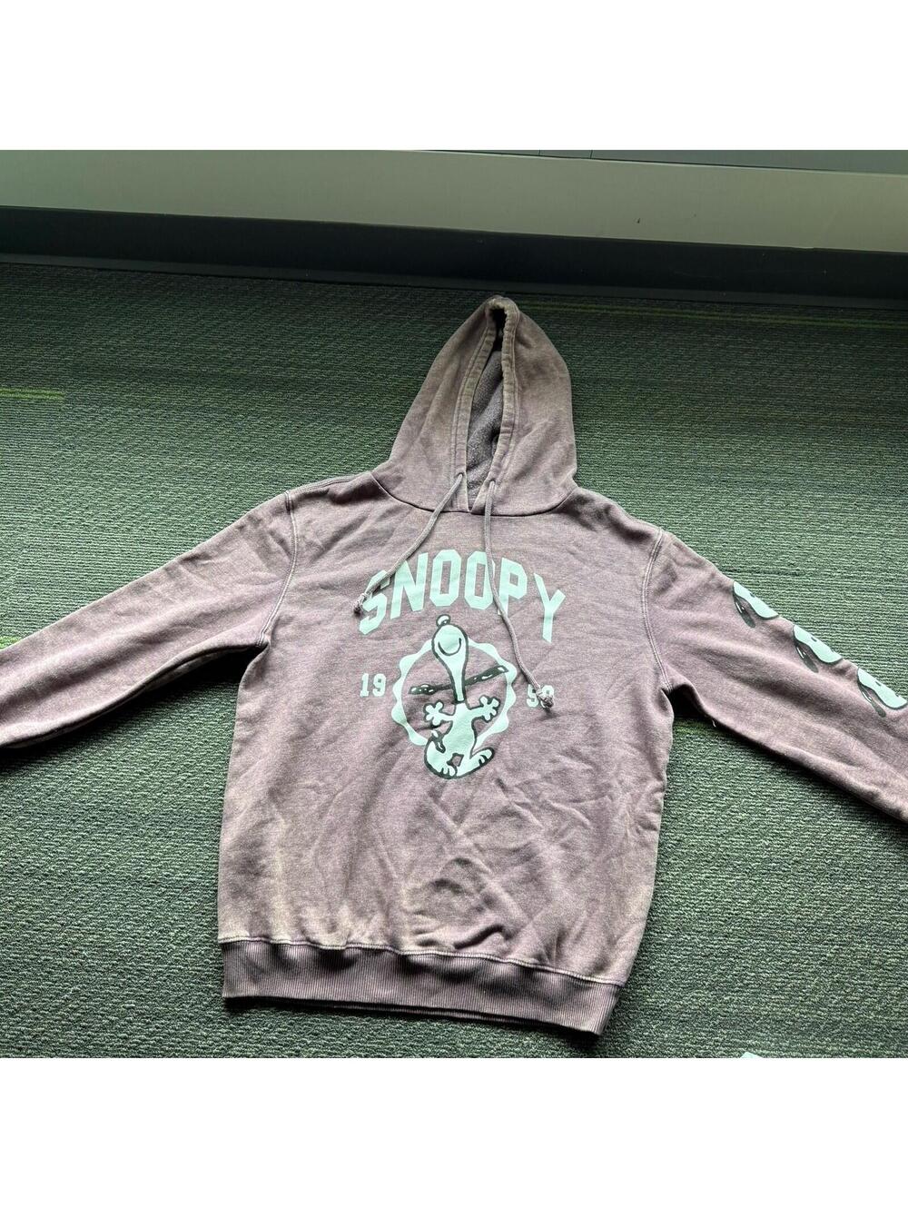 Vintage Women’s Purple Snoopy Hoodie Size M
